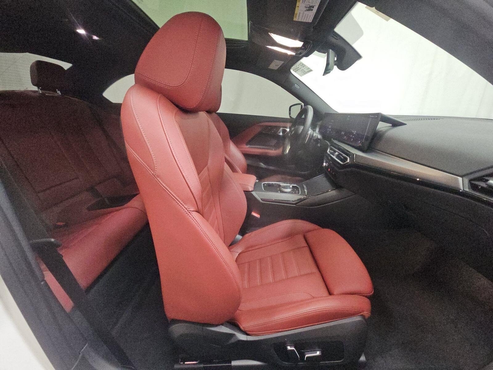 2024 Bmw 230i photo 2