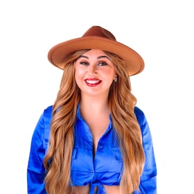 Staff member Bentley Holiday from ID_190117d910e2