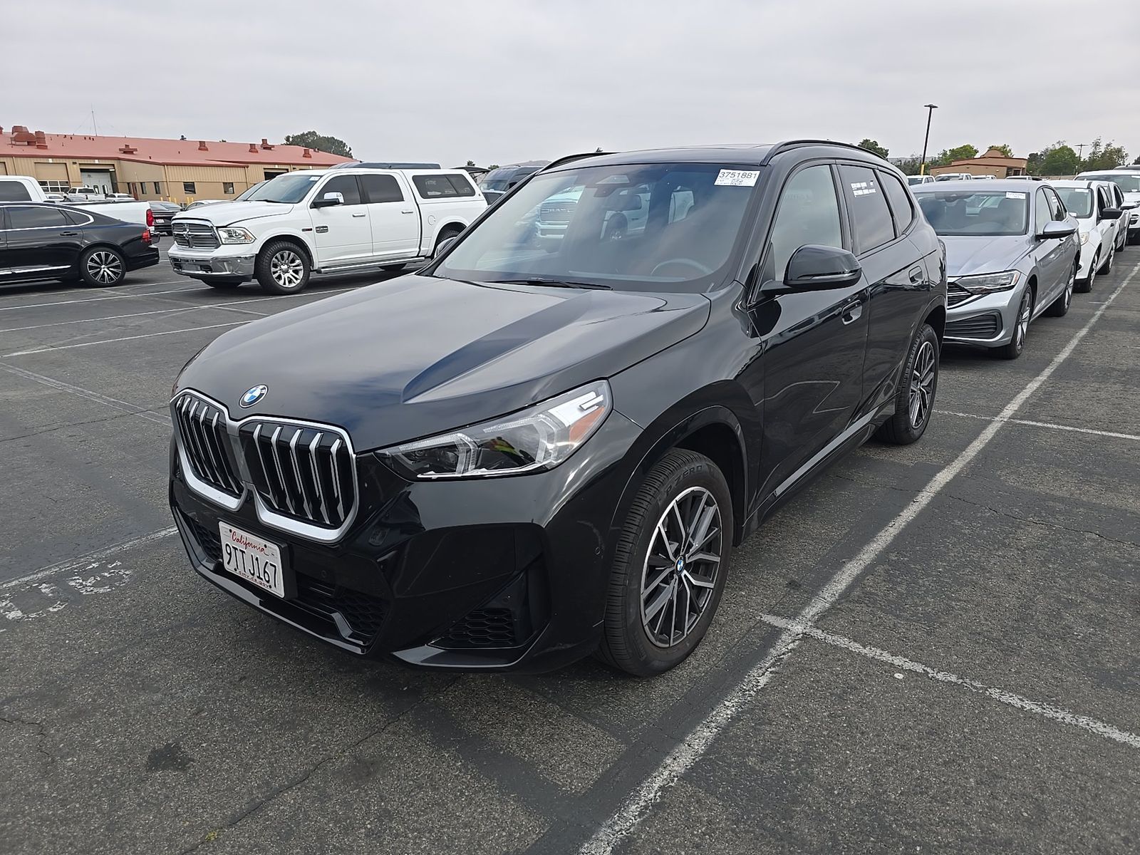 2025 BMW X1 xDrive28i's photo