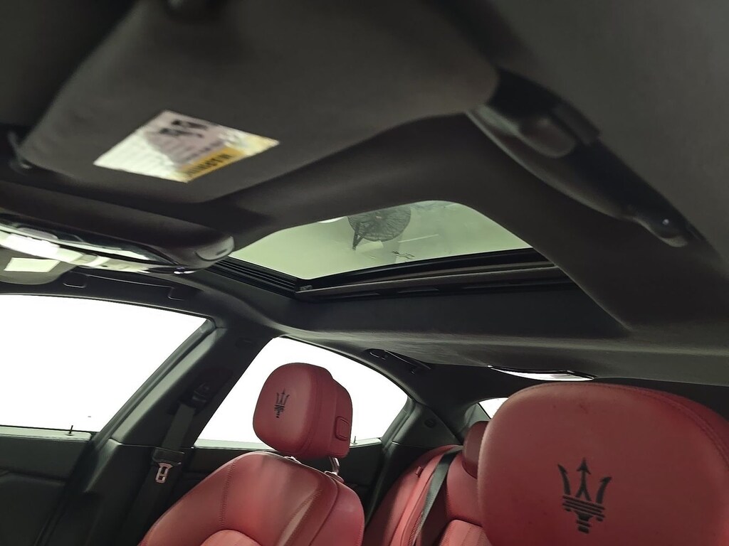 Used 2023 Maserati Ghibli Modena Sedan