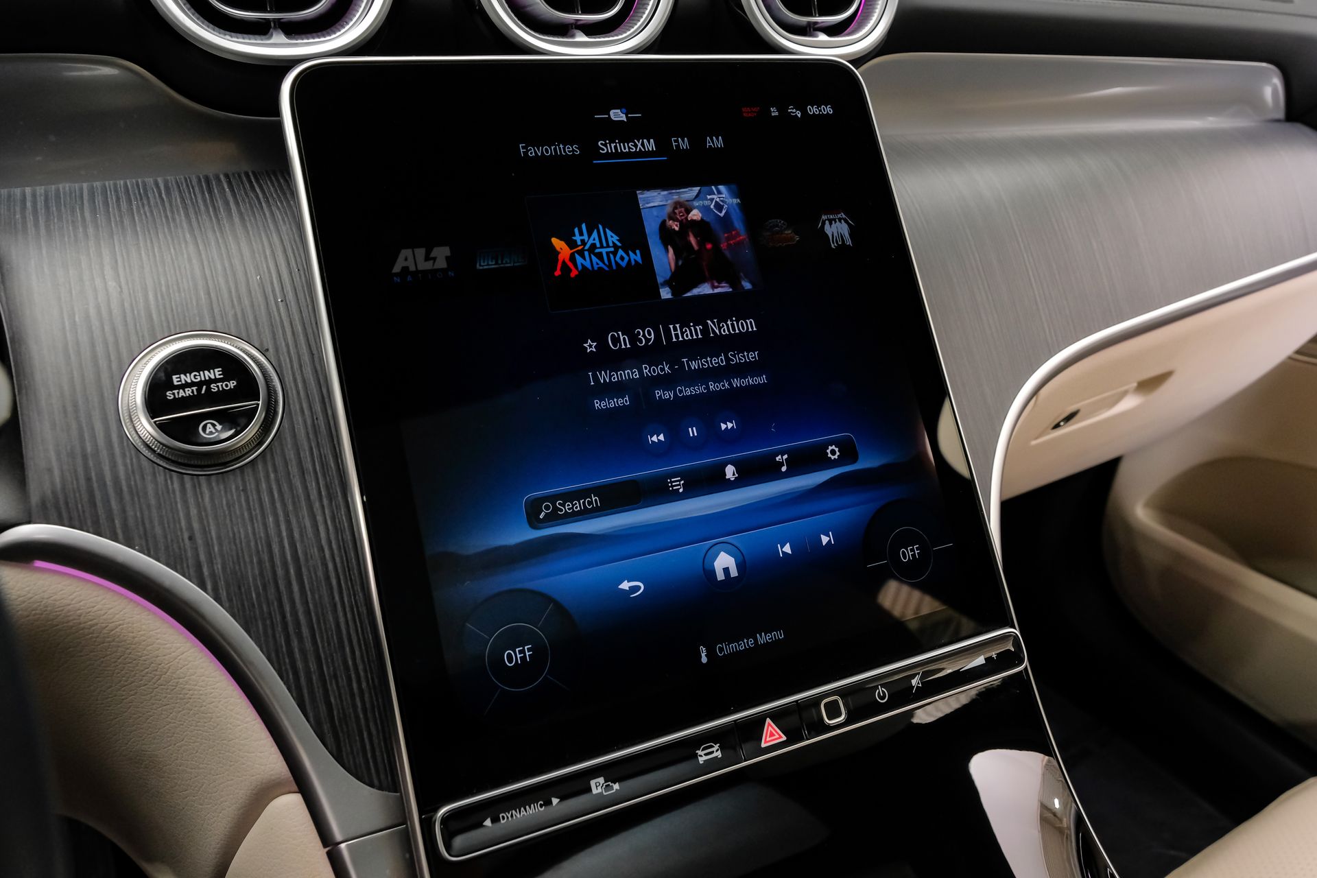 2025 Mercedes-Benz GLC Base - Photo 29