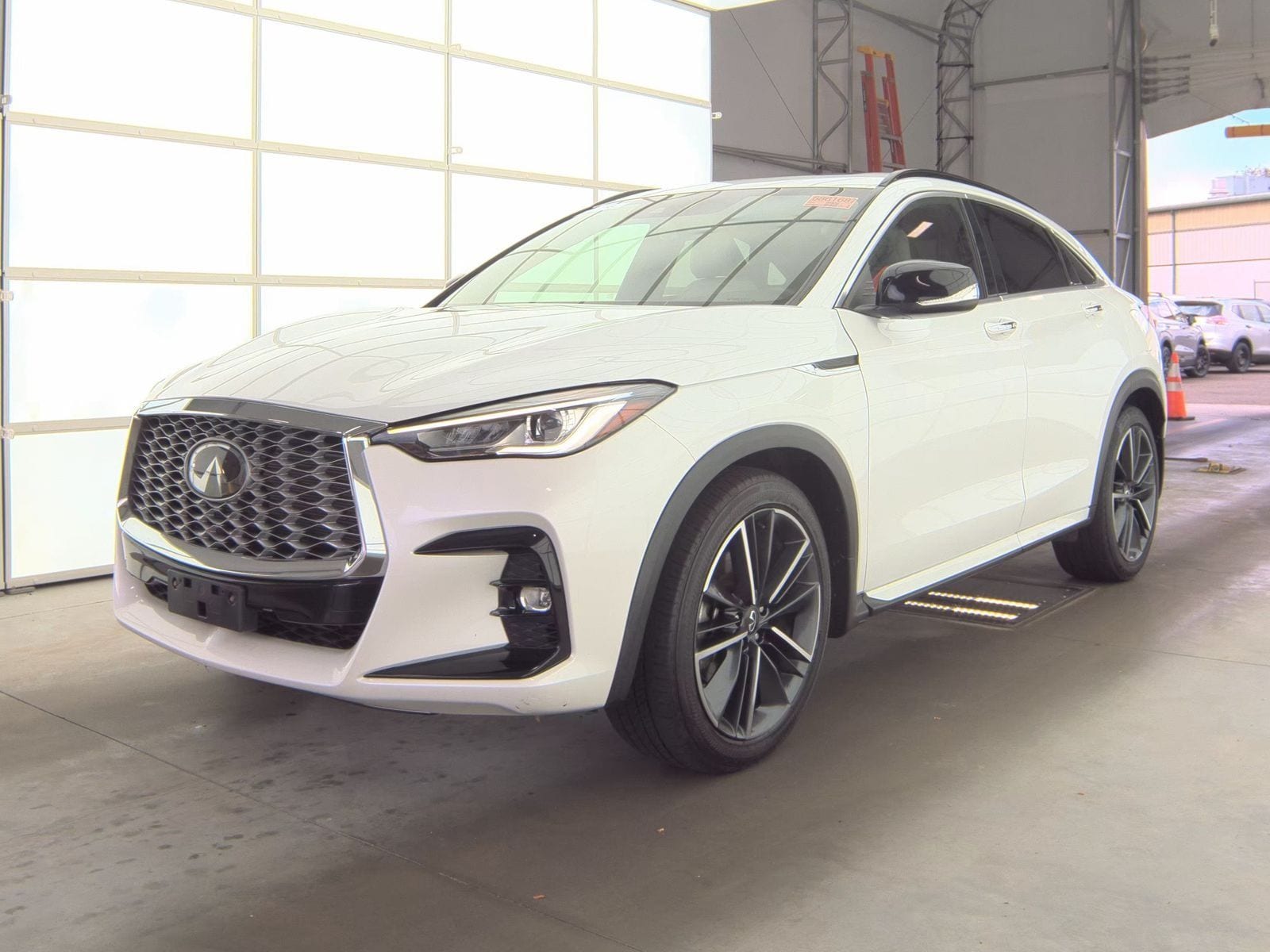 2023 INFINITI QX55 Luxe AWD's photo