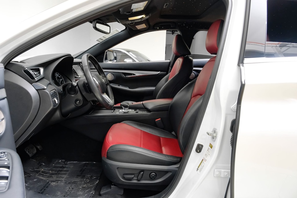 Used 2023 INFINITI QX55 Sensory Package/Monaco Red/Lighting Package SUV