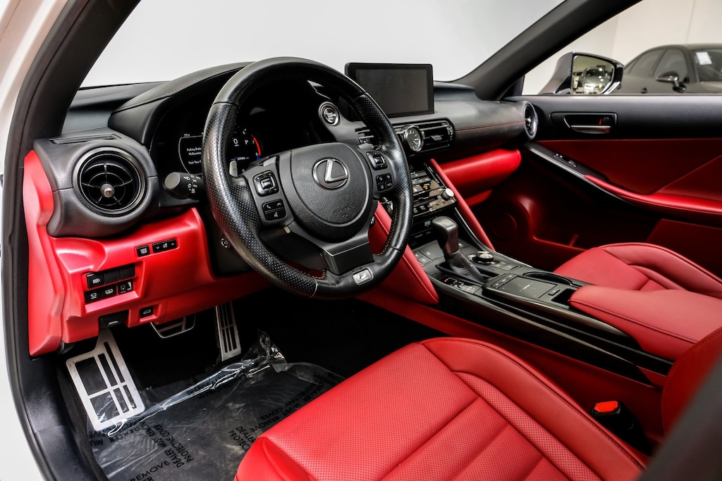 Used 2024 Lexus IS 350 F Sport Handling Package/Blackout Package/Navigation/Mark Levinson Audi Package Sedan