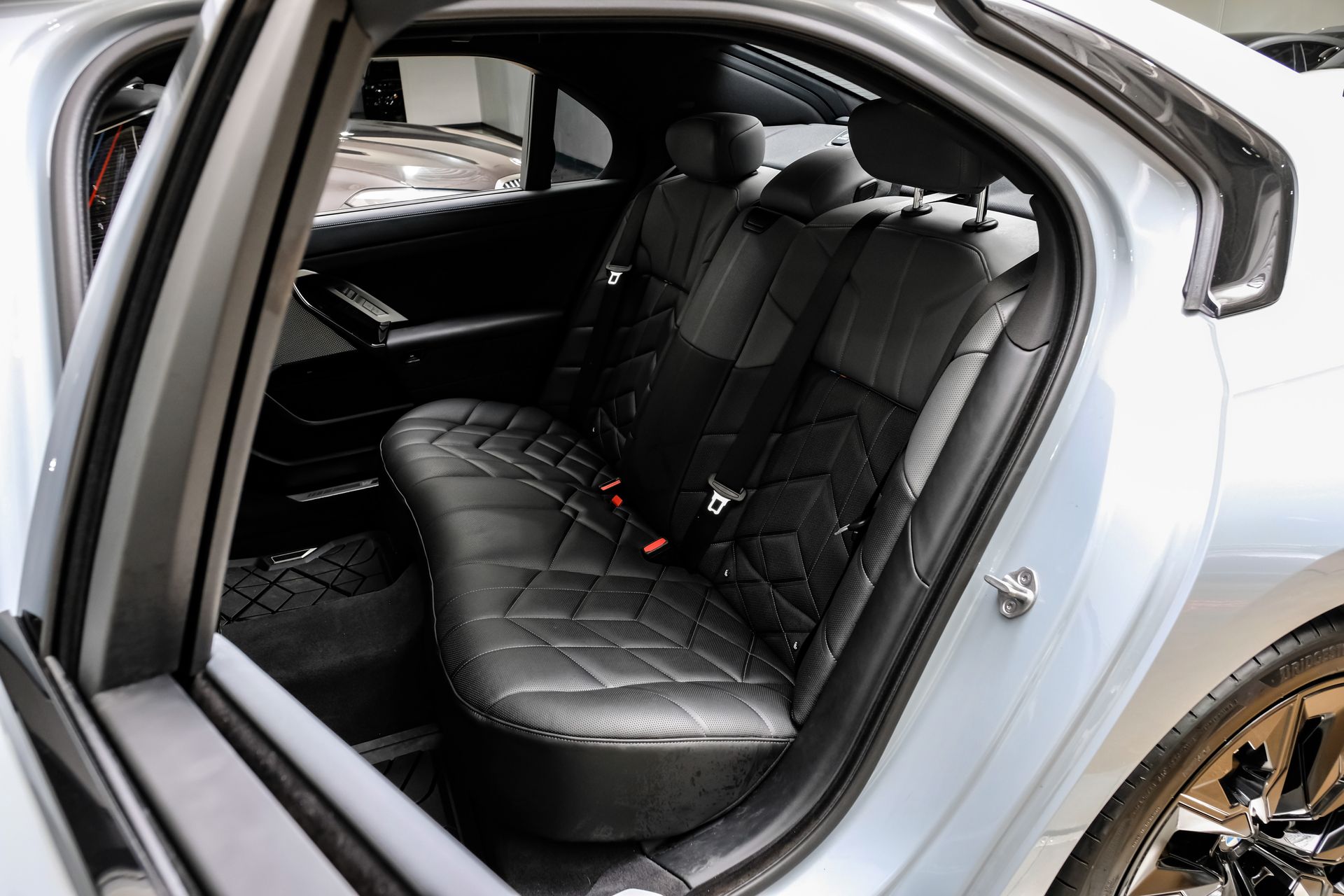 2023 BMW 7 Series 740i - Photo 40