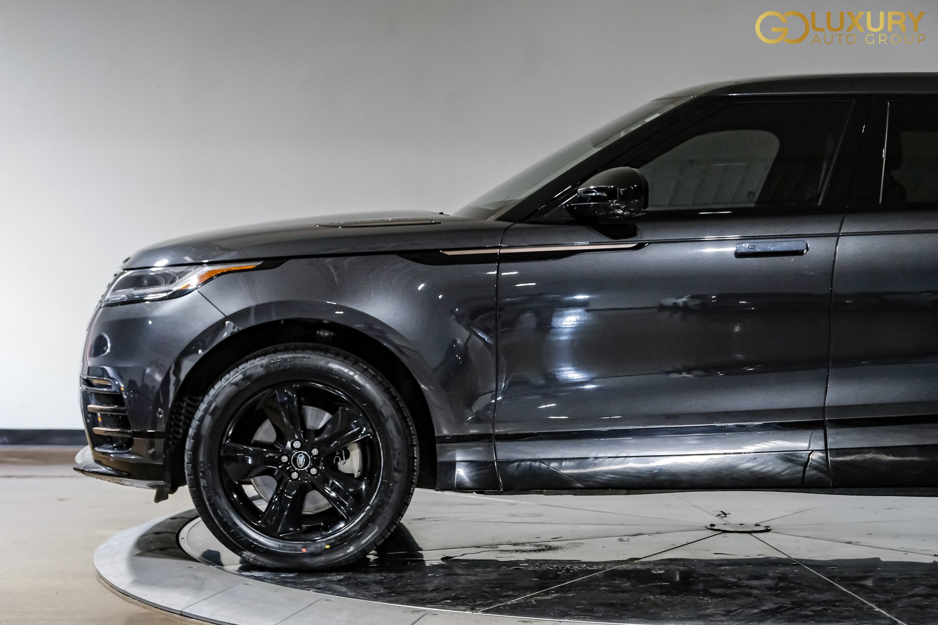 2024 Land Rover Range Rover Velar Dynamic SE - Photo 14