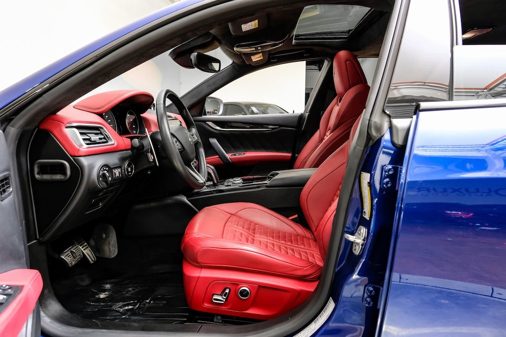 Used 2022 Maserati Ghibli Modena Q4 Sportivo Package/Nerissimo Package/ Comfort and Convenience Package/21" Gloss Black Forged Titano Wheels Sedan