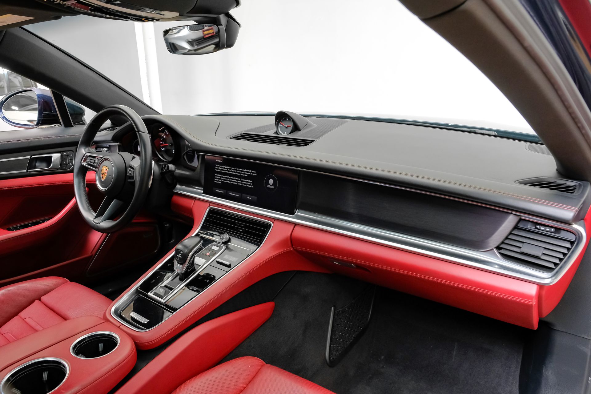 2023 Porsche Panamera Platinum Edition - Photo 17