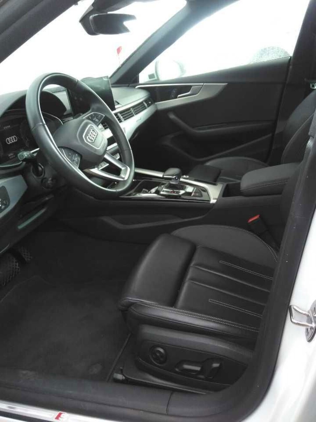 Used 2025 Audi A5 45 S line Premium/Convenience Plus Package/19'' 10- Spoke Star Design Wheels Sportback