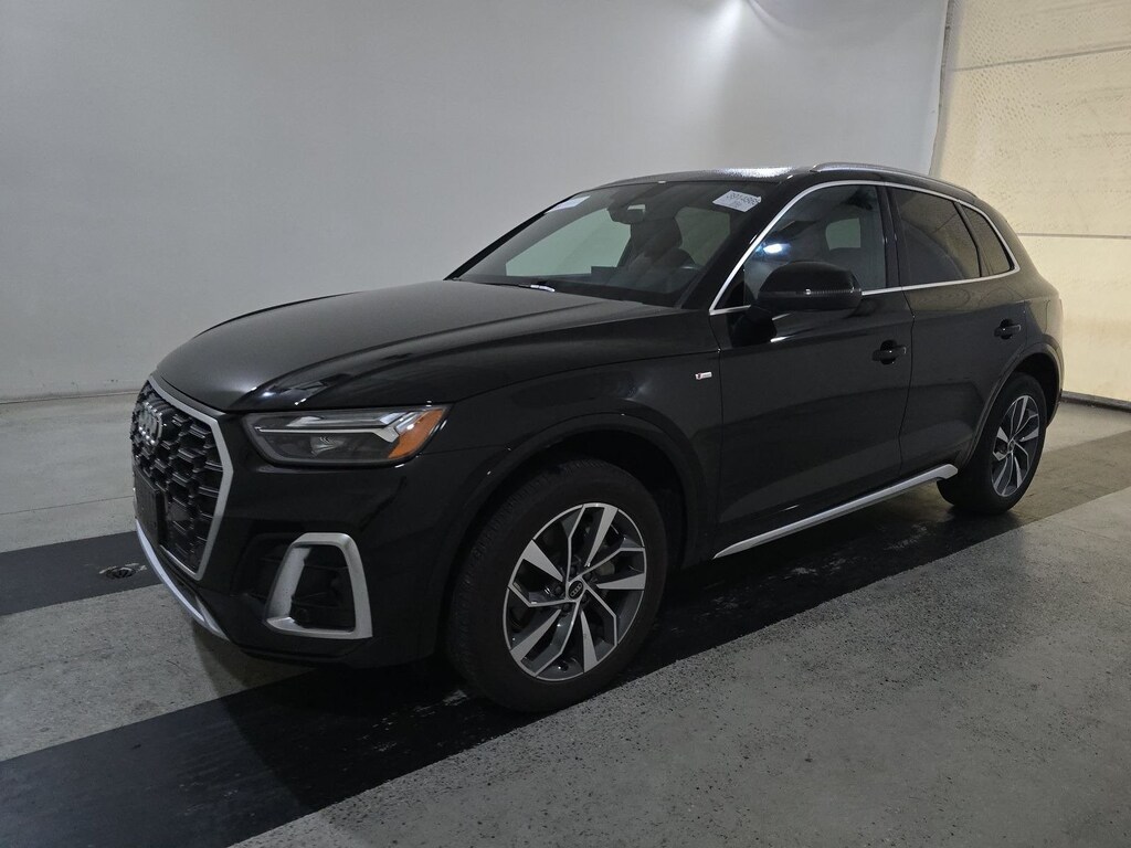 Used 2023 Audi Q5 45 S line Premium Plus Package/Navigation Package/Trailer tow Package SUV