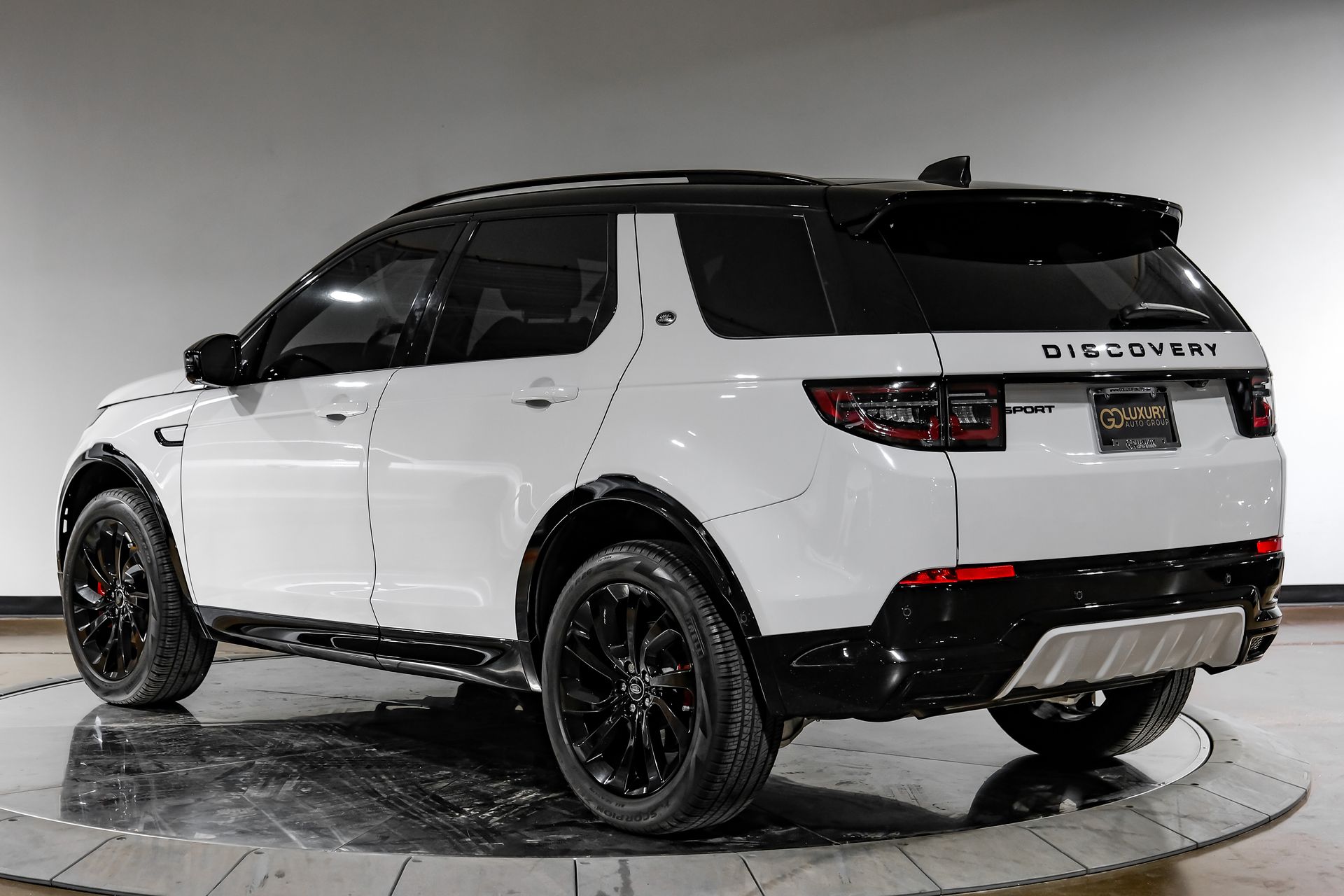 2024 Land Rover Discovery Sport Dynamic SE - Photo 14