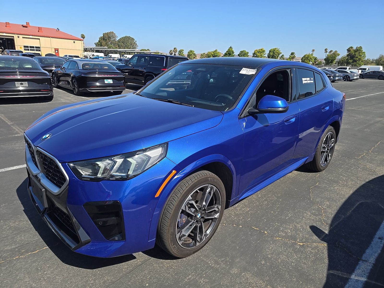 2025 BMW X2 xDrive28i's photo