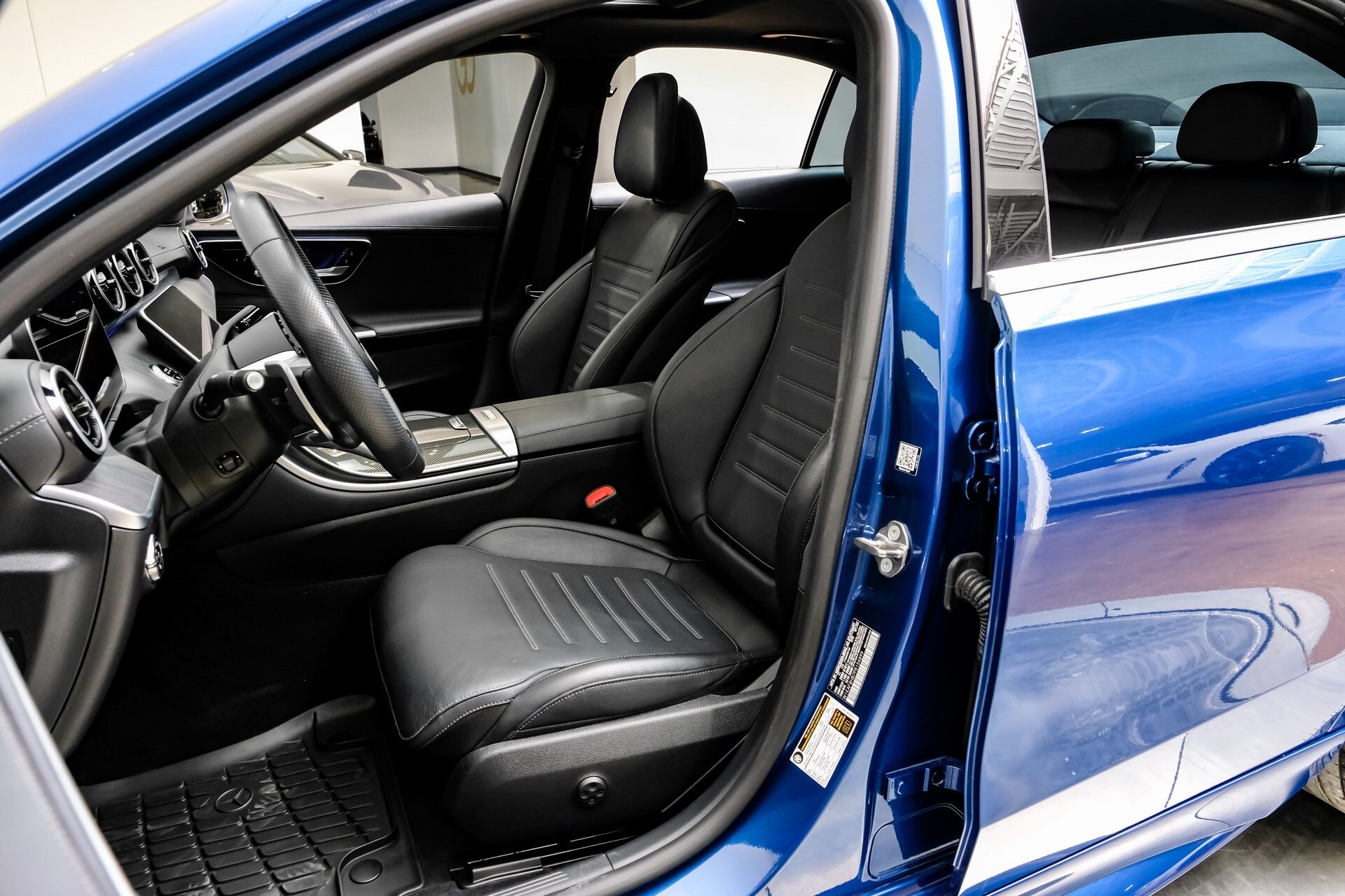 2023 Mercedes Benz C 43 4MATIC AMG Sedan photo 4