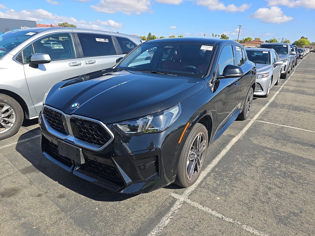 Used 2025 BMW X2 xDrive28i M Sport Package/Red/black Bicolor/Convenience content/19" M Dual-Spoke Bicolor 871M SUV