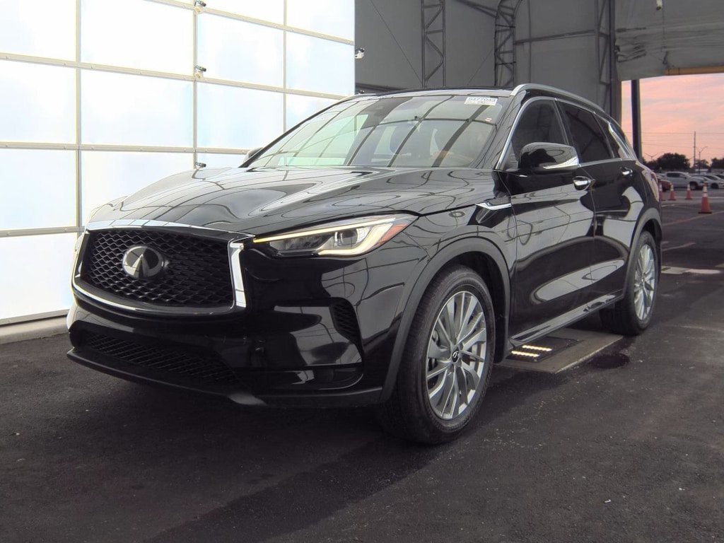 Used 2023 INFINITI QX50 LUXE Package/Bose Premium Audio/Splash Guard SUV