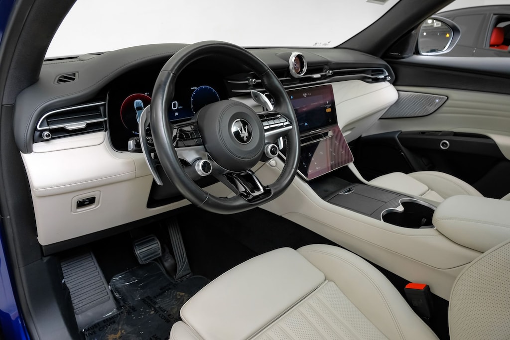 Used 2023 Maserati Grecale Modena/Leather Seat Upholstery/ Trailer Tow/20" Machine Polished Forged Etere Wheels SUV