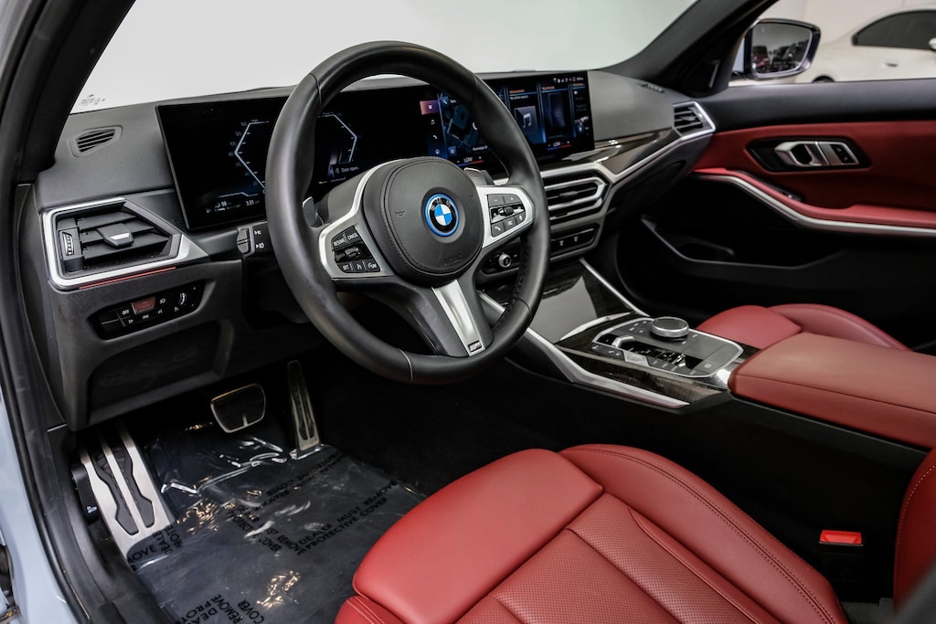 Used 2023 BMW 330e M Sport Package/Convenience Package/19" M Dual-Spoke Bicolor Black Sedan