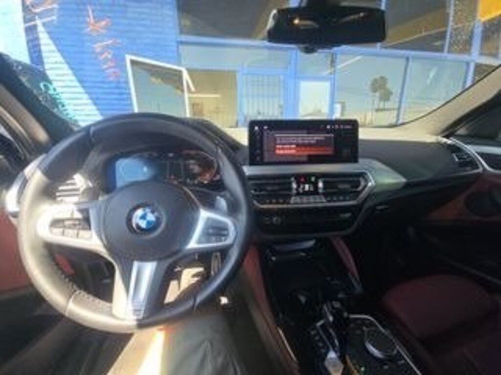 Used 2024 BMW X4 xDrive30i M Sport Package/Convenience Package/Parking Assistance Package/Shadowline Package SUV