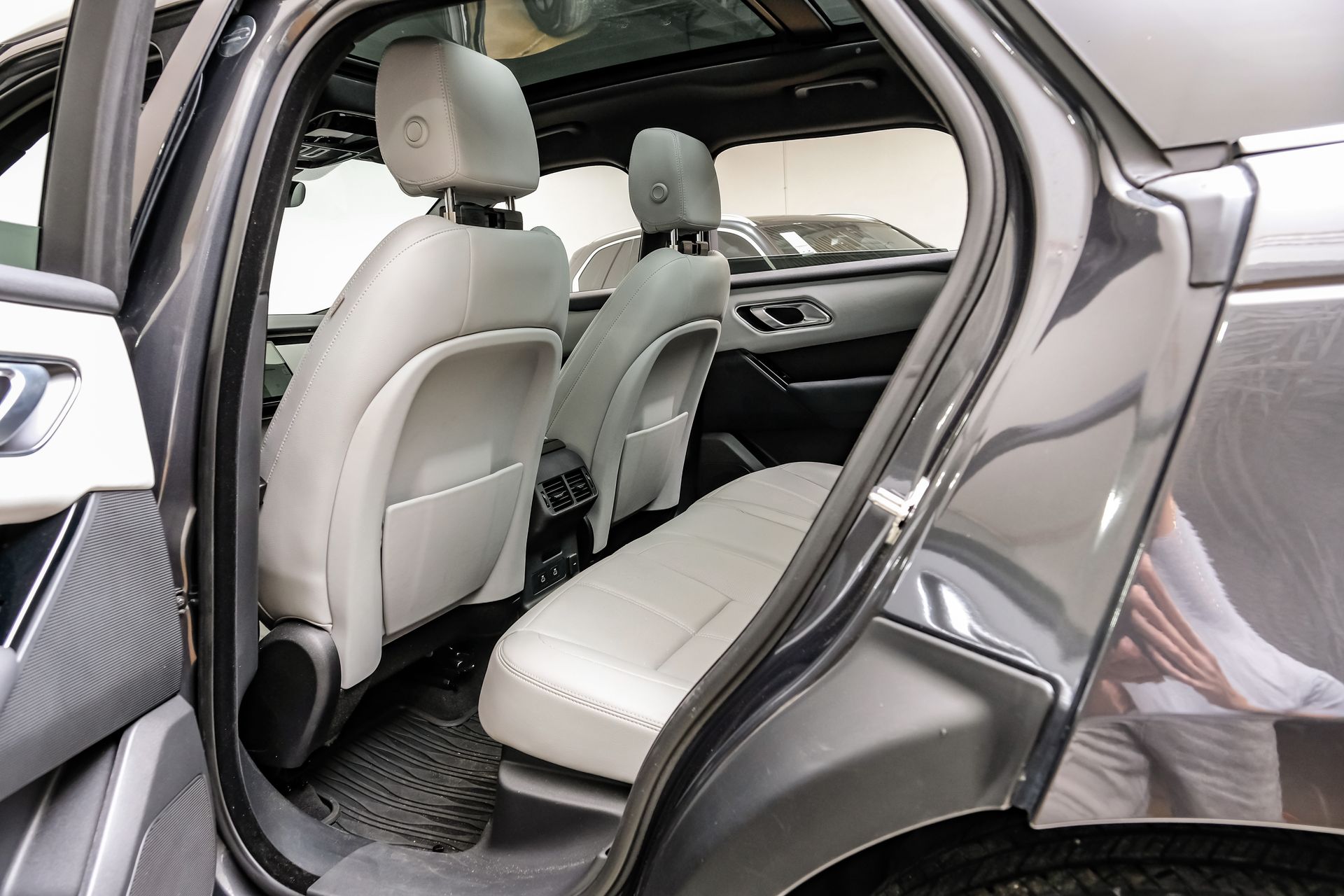 2024 Land Rover Range Rover Velar Dynamic SE - Photo 41