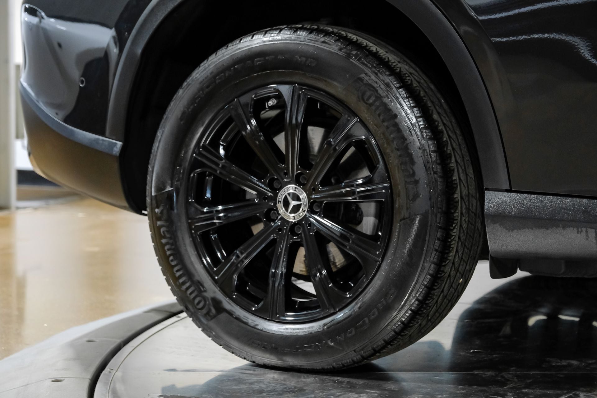 2025 Mercedes-Benz GLC Base - Photo 53