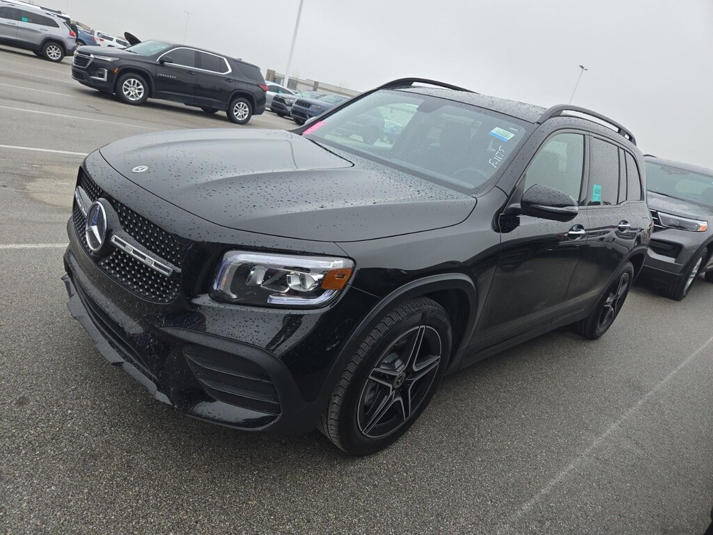 Used 2023 Mercedes-Benz GLB 250 4MATIC Premium Package/AMG Line/Night Black/Leather Upholstery/19" AMG Twin 5-Spoke SUV