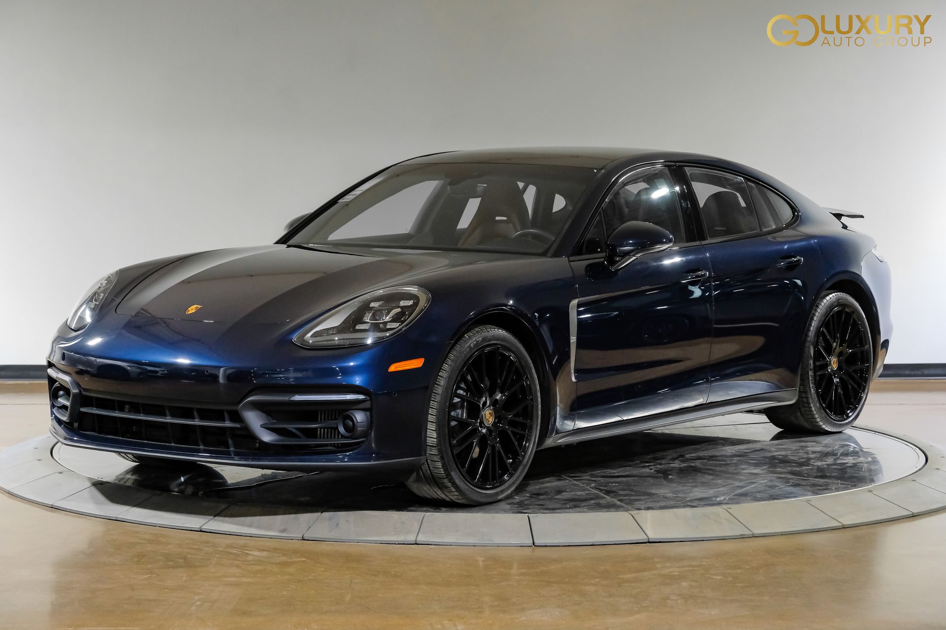 2023 Porsche Panamera Platinum Edition - Photo 8