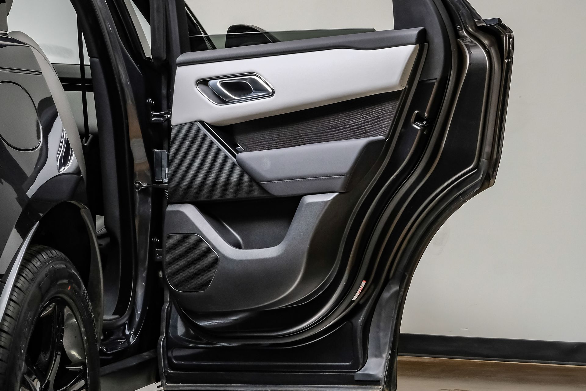 2024 Land Rover Range Rover Velar Dynamic SE - Photo 49