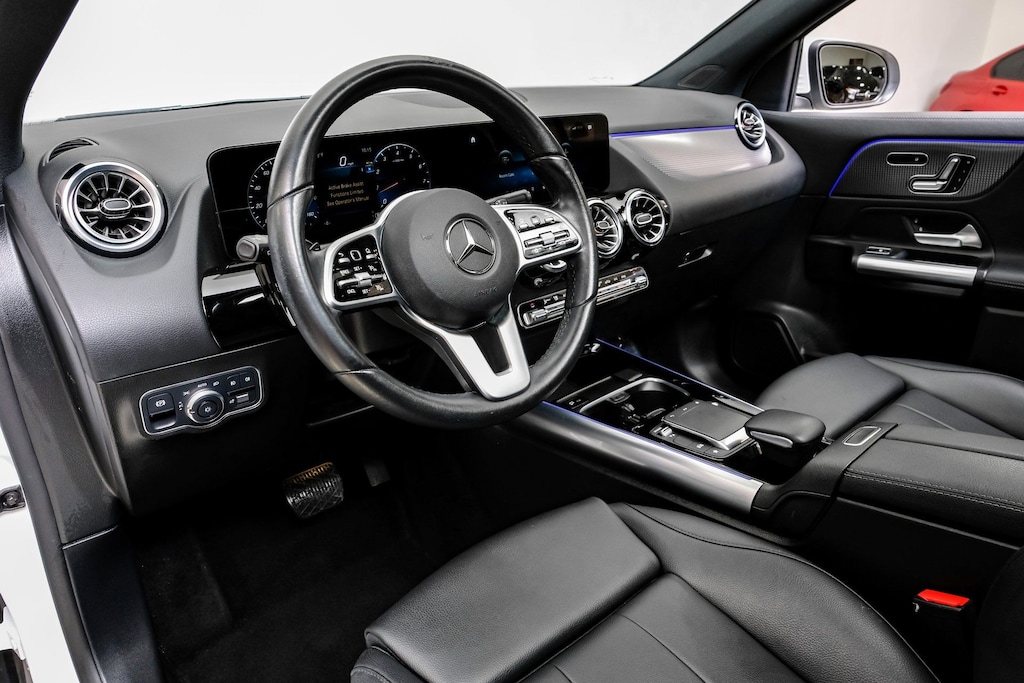 Used 2023 Mercedes-Benz GLA 250 Premium/Panorama Sunroof/19" 10-Spoke Alloy Wheels/Multi-Color Ambient Lighting SUV