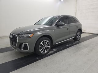 2023 Audi Q5 45 Premium Plus's photo