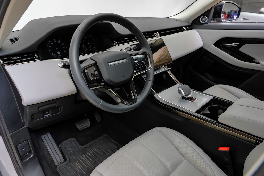 Used 2024 Land Rover Range Rover Evoque Core S Cold Climate Package/Meridian Sound System/Grained Leather Seat Trim/19" Style 5136, Gloss Black SUV
