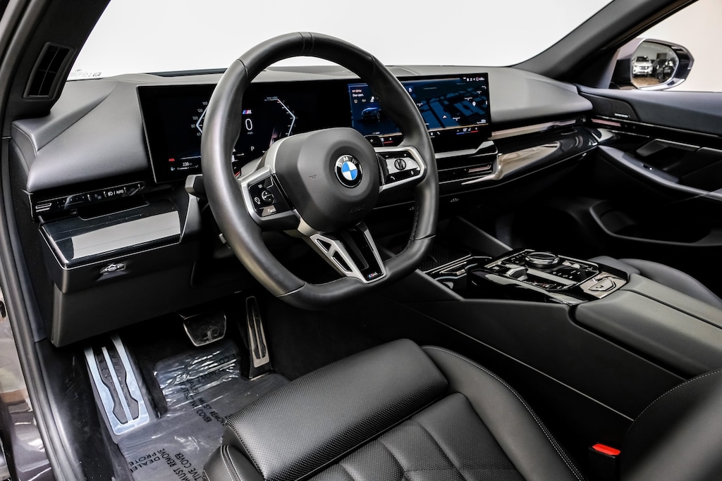 Used 2024 BMW 530i M Sport Package Pro/ Premium Package/ Parking Assistant Plus/ 20" M Aero Bicolor Black/Grey Sedan