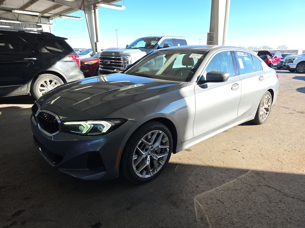 Used 2025 BMW 330i Convenience Package/18" Dual-Spoke Silver 1039 Wheels with All Seas... Sedan