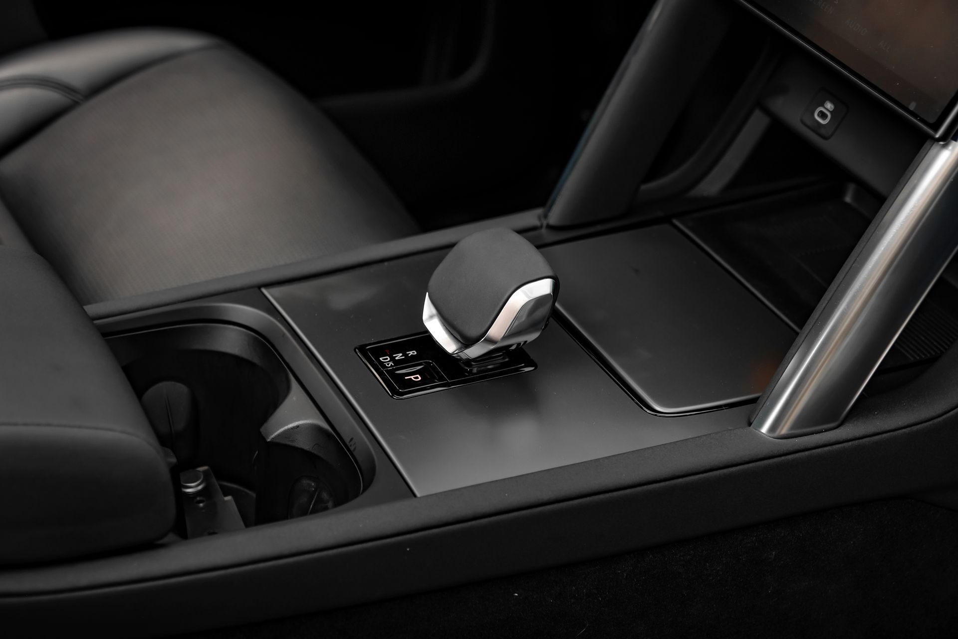 2024 Land Rover Discovery Sport Dynamic SE - Photo 31