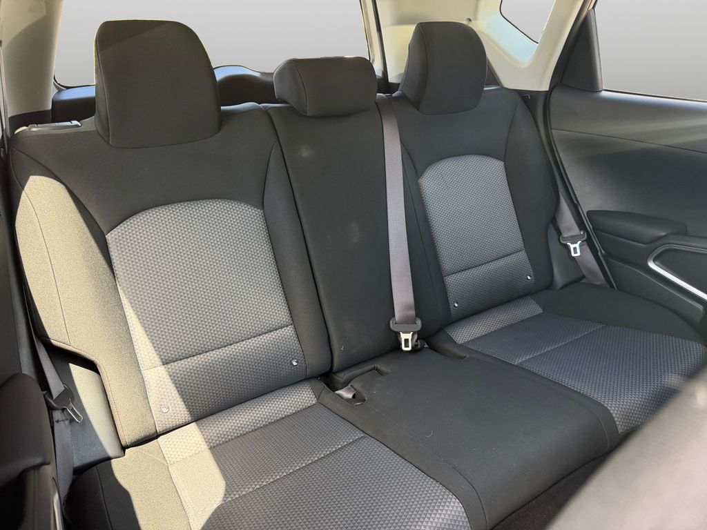 2025 Kia Soul LX - Photo 22