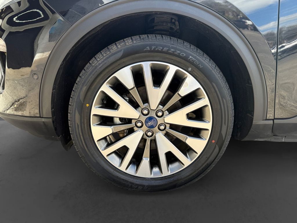 2020 Ford Escape Titanium - Photo 14