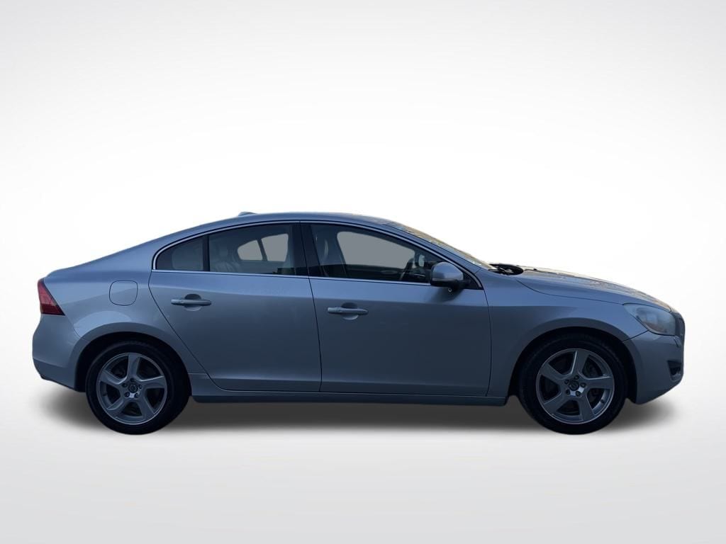 Used 2012 Volvo S60 T5 Sedan