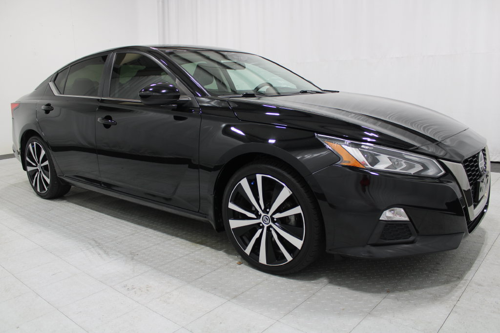 Used 2022 Nissan Altima 2.5 SR Sedan