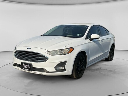 2020 Ford Fusion SE Sedan