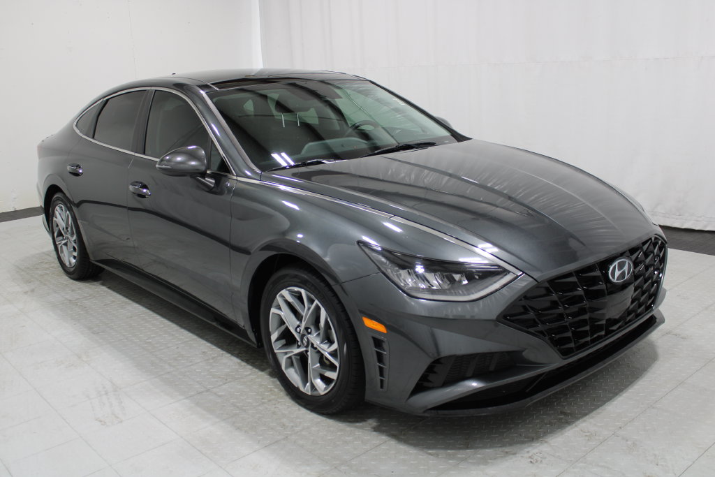 Used 2023 Hyundai Sonata SEL Sedan