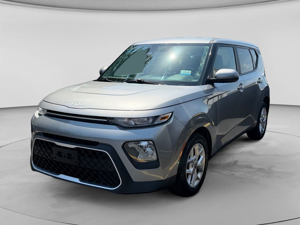2022 Kia Soul 2.0L LX IVT's photo