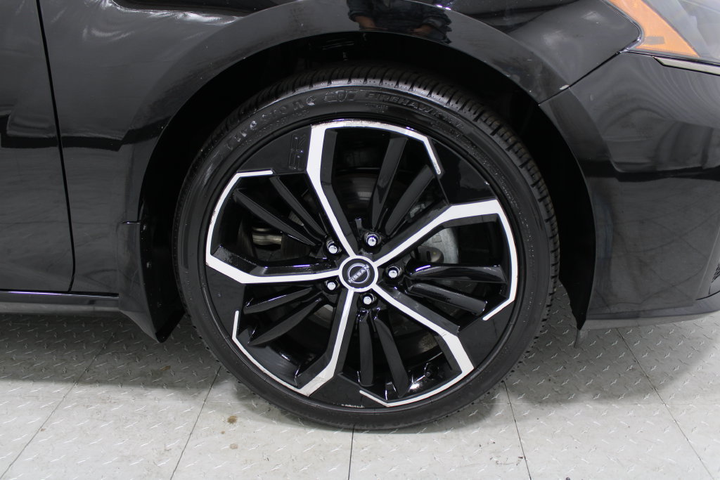 Used 2023 Nissan Altima 2.5 SR Sedan