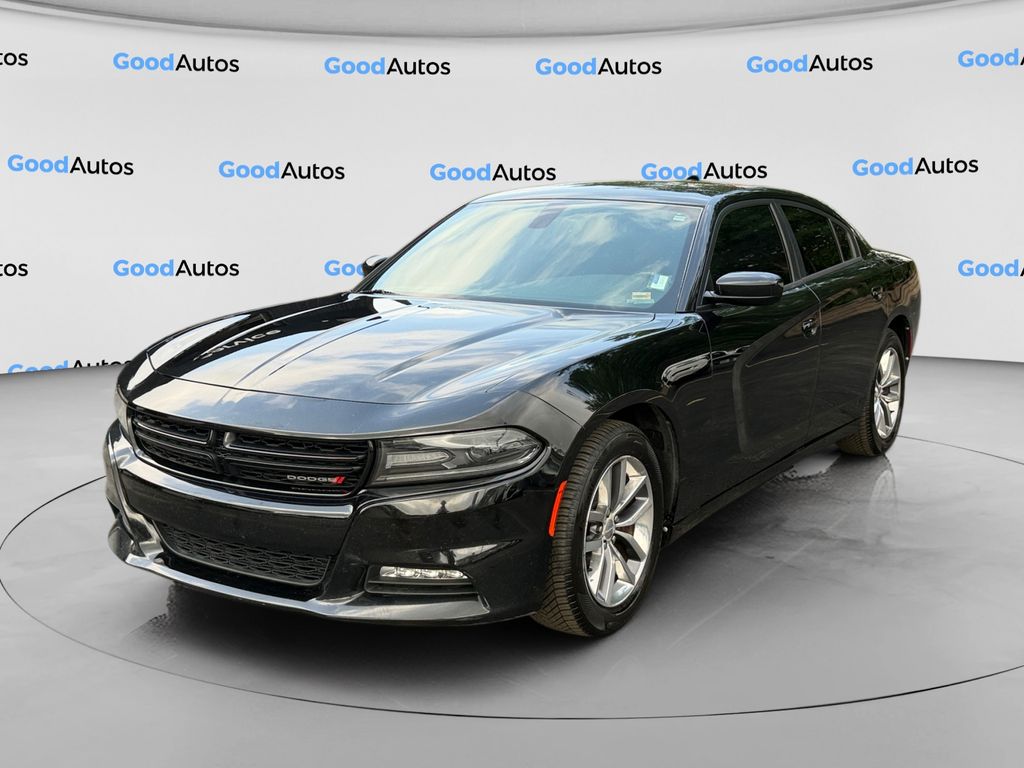2016 Dodge Charger SXT's photo