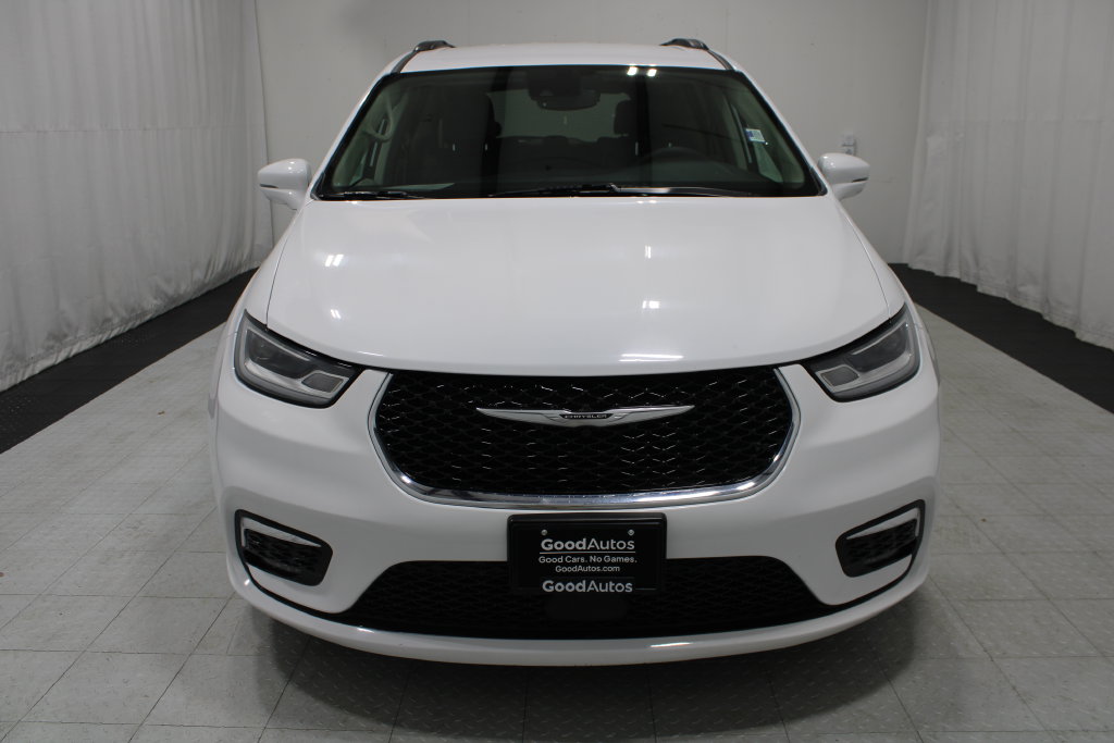 Used 2022 Chrysler Pacifica Touring L Minivan/Van