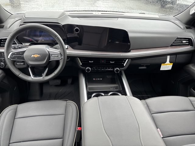 2026 Chevrolet Suburban Premier - Photo 8