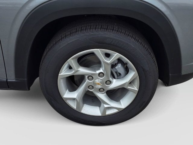 2026 Chevrolet Trax LS - Photo 41