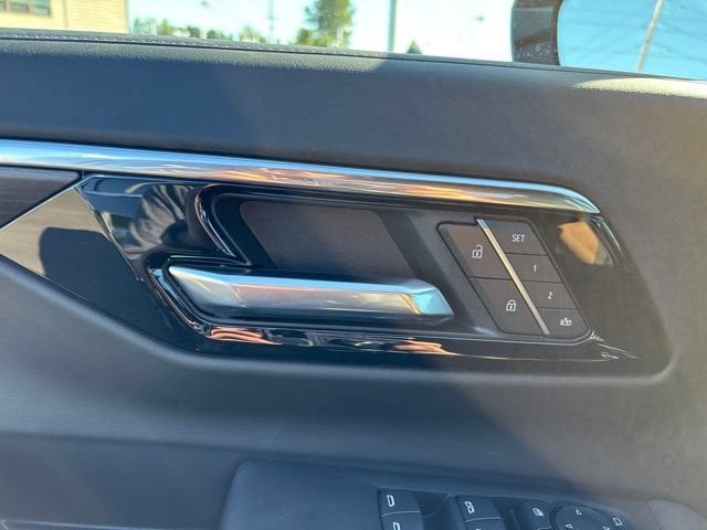 2026 Chevrolet Tahoe LT - Photo 13
