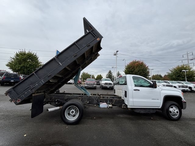 2018 GMC Sierra 3500 Chassis Cab Base - Photo 31