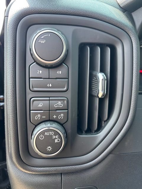 2026 Chevrolet Silverado 2500 HD Custom - Photo 15