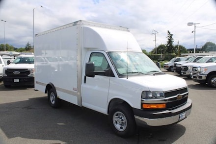 2024 Chevrolet Express Cutaway 3500 1WT Cutaway Van