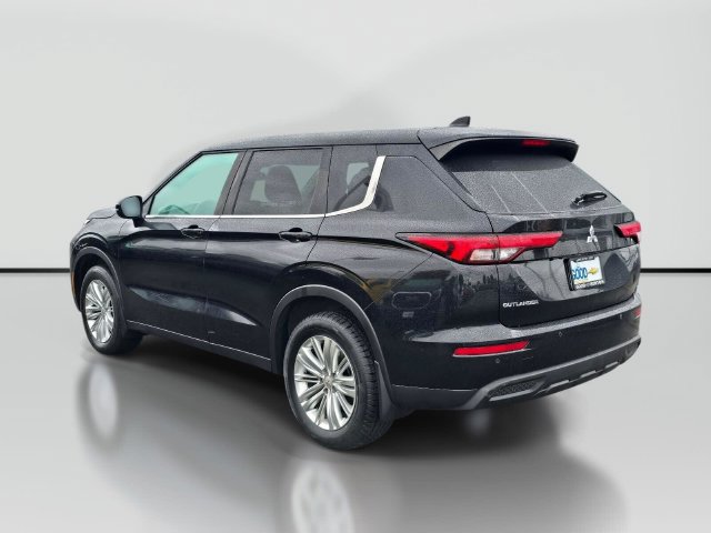 Used 2022 Mitsubishi Outlander ES